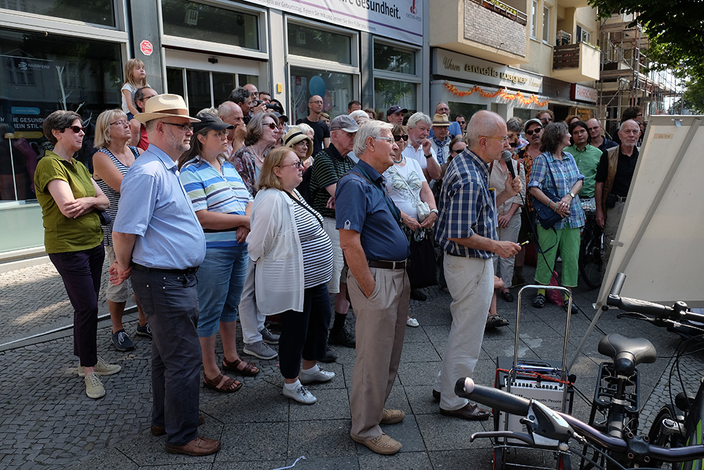 Teilnehmer warten auf den Beginn